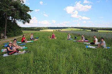 Yogaangebote B+Zentrum